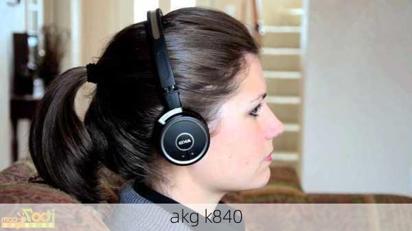 akg k840